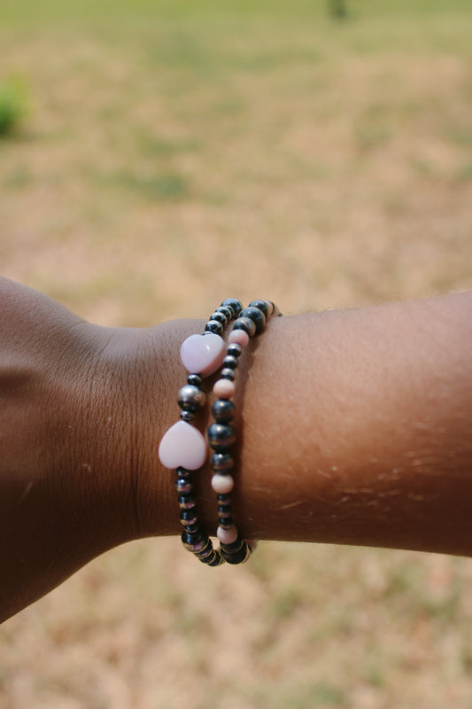 Pink Conch Graduated Stretchy Bracelet